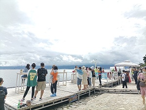 海的女兒網紅.jpg