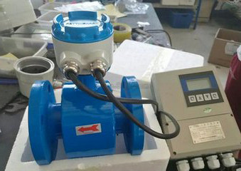 質量流量計量表原理圖